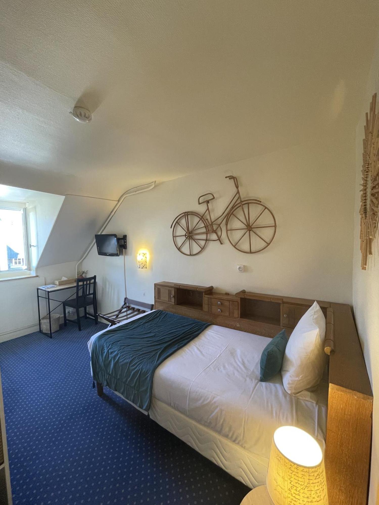 Le Trouville - Hotel De Charme Экстерьер фото