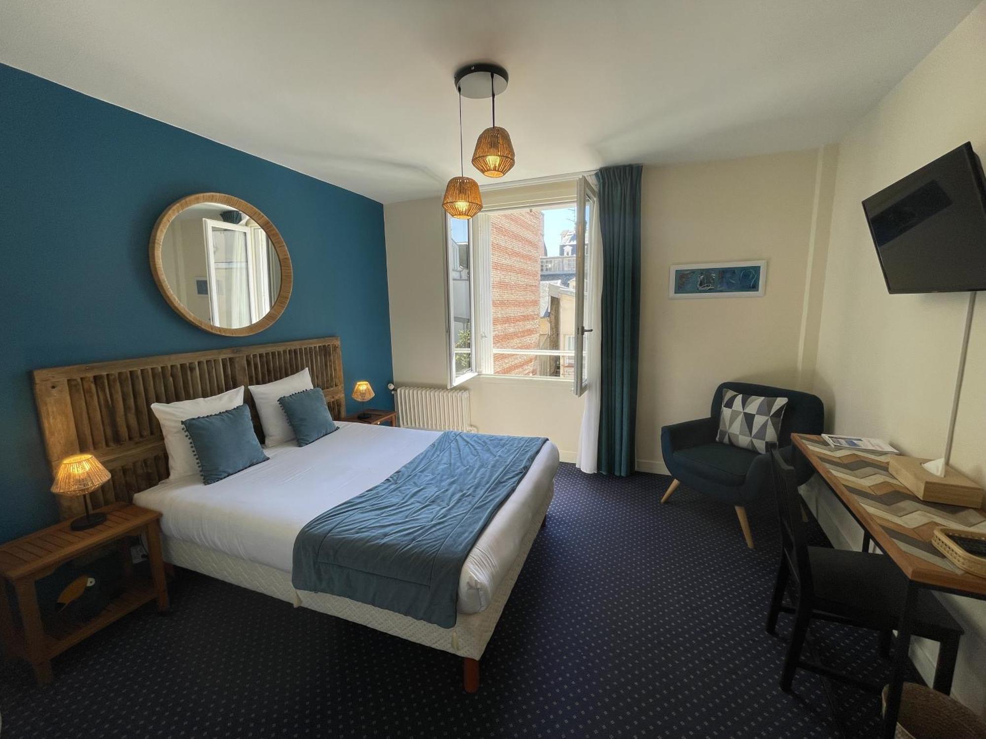 Le Trouville - Hotel De Charme Экстерьер фото